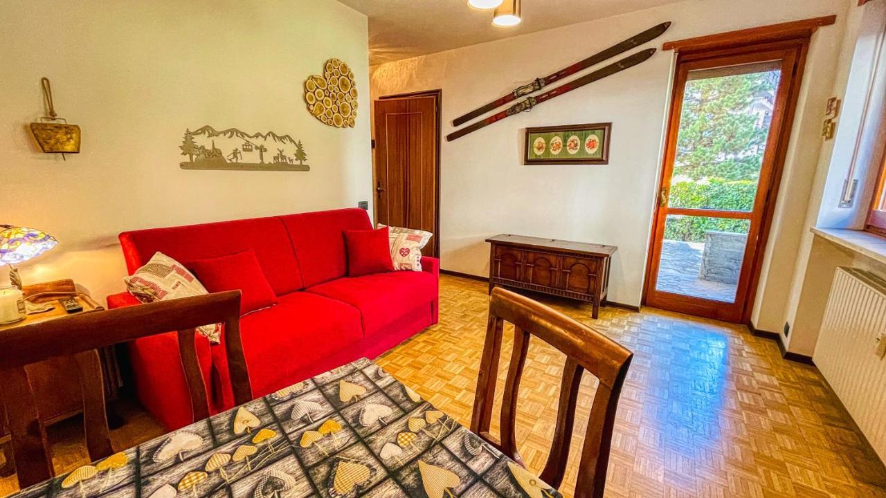 Appartamento Einaudi 11 - Affitti Brevi Italia บาร์โดเนกเกีย ภายนอก รูปภาพ
